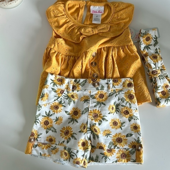 Little Lass 3 piece outfit size 2T - Picture 1 of 4